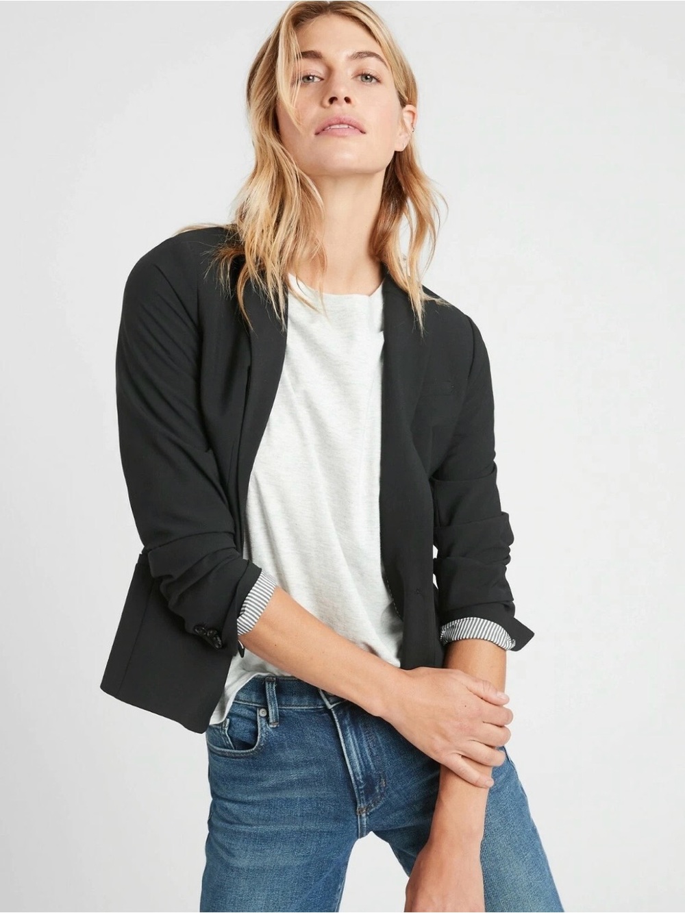 Banana Republic Women’s Classic Fit black wool blend blazer Size 0 Office Work